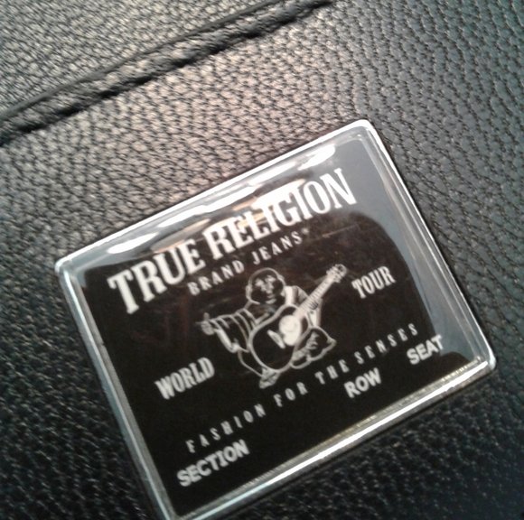 True Religion Black Leather Buddha Logo Bifold Wallet New in box RFID protection - Picture 2 of 8